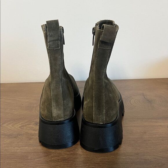 Vince Camino Olive Green Suede Women's Boots US 7.5 - Picture 3 of 7